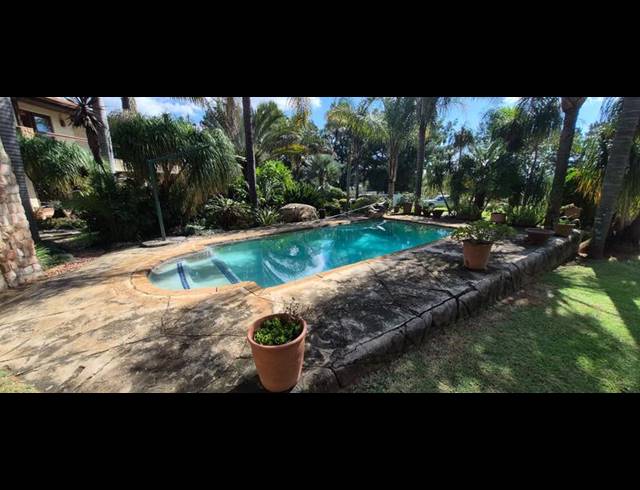 FARM FOR SALE IN MNANDI